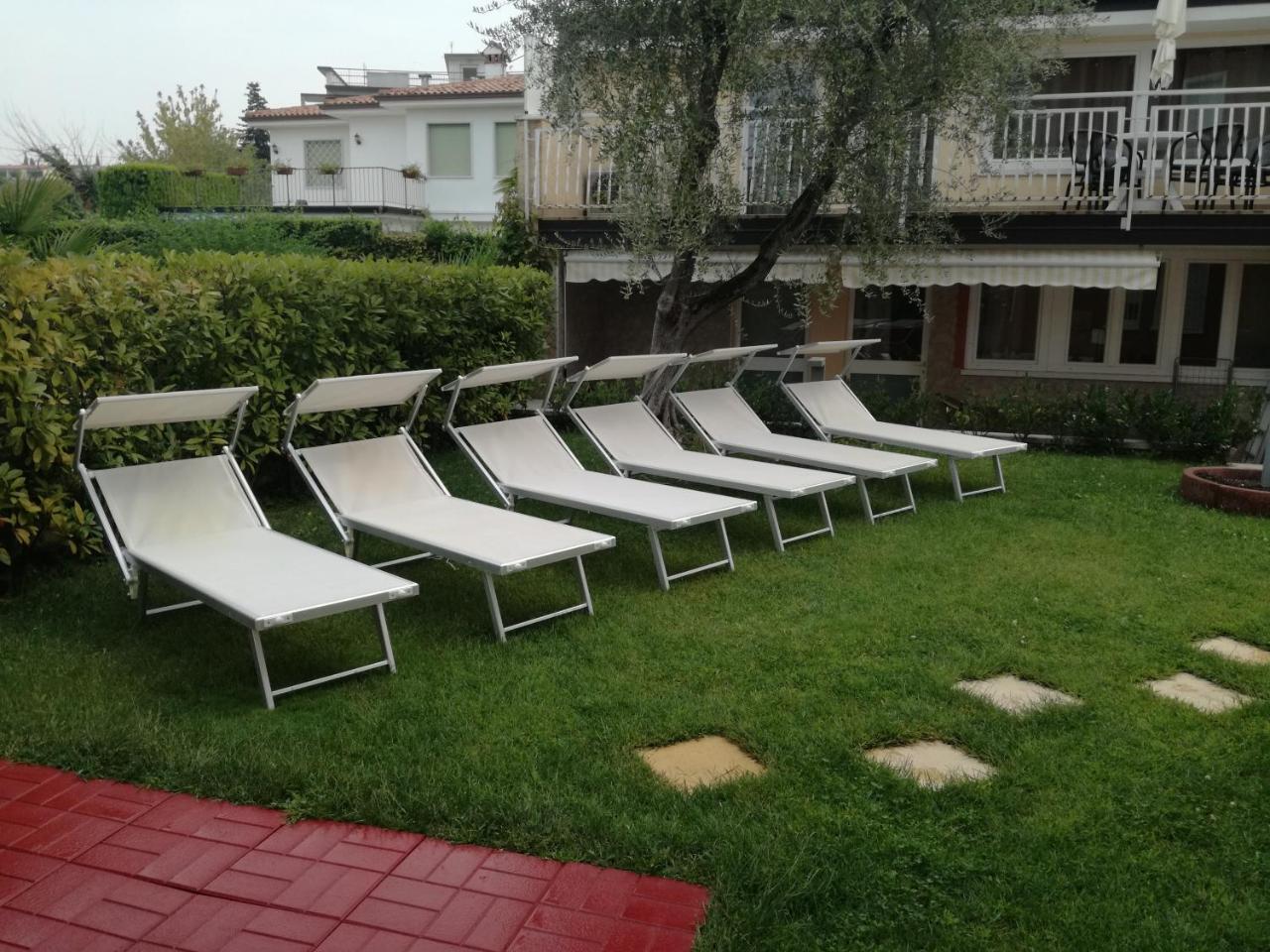 Elison Apartamento *